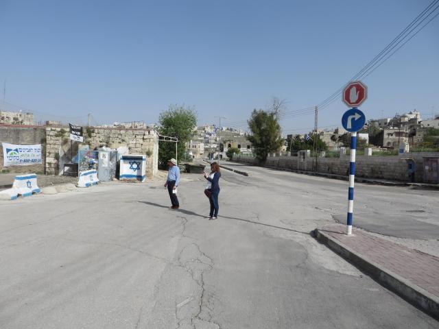 MPs in Shuhada street in Hebron